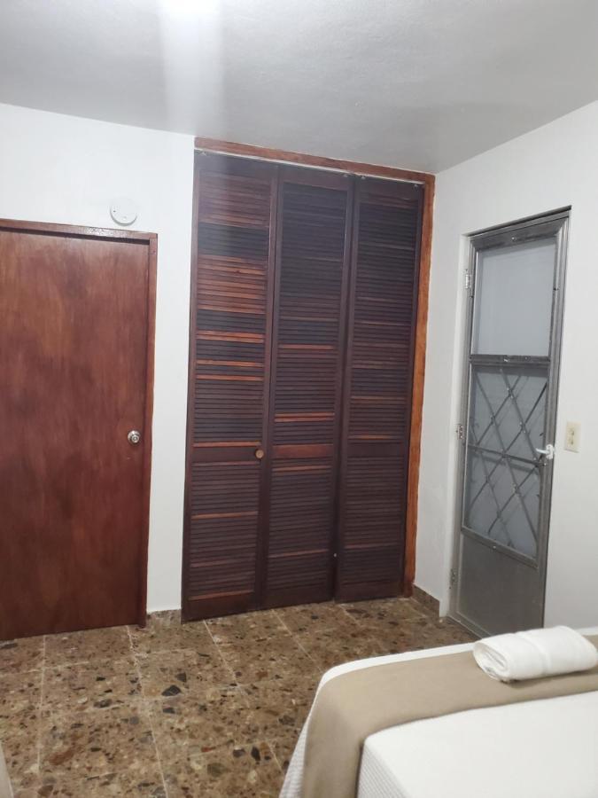 Crab Island Adventures Apartments Вьекес Экстерьер фото